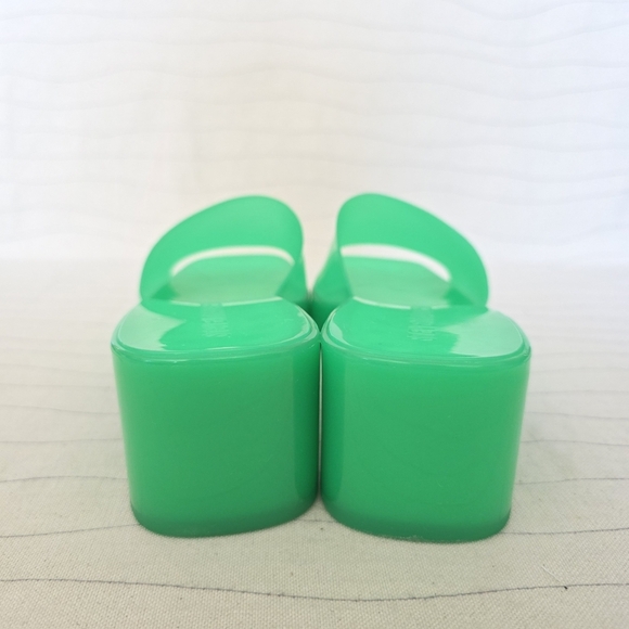 Steve Madden Womens Harlin Green Chunky Block Heel Y2K Jelly Sandals Shoes Sz 7 - Picture 5 of 12